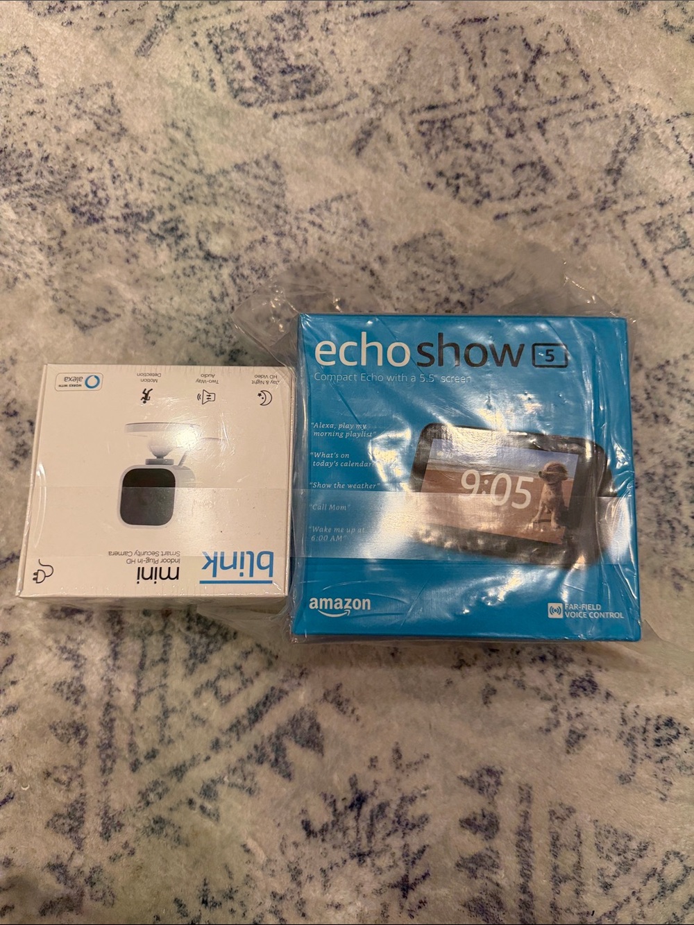 Amazon Echo Show 5 and Blink Mini Bundle - Blue and White Packaging
